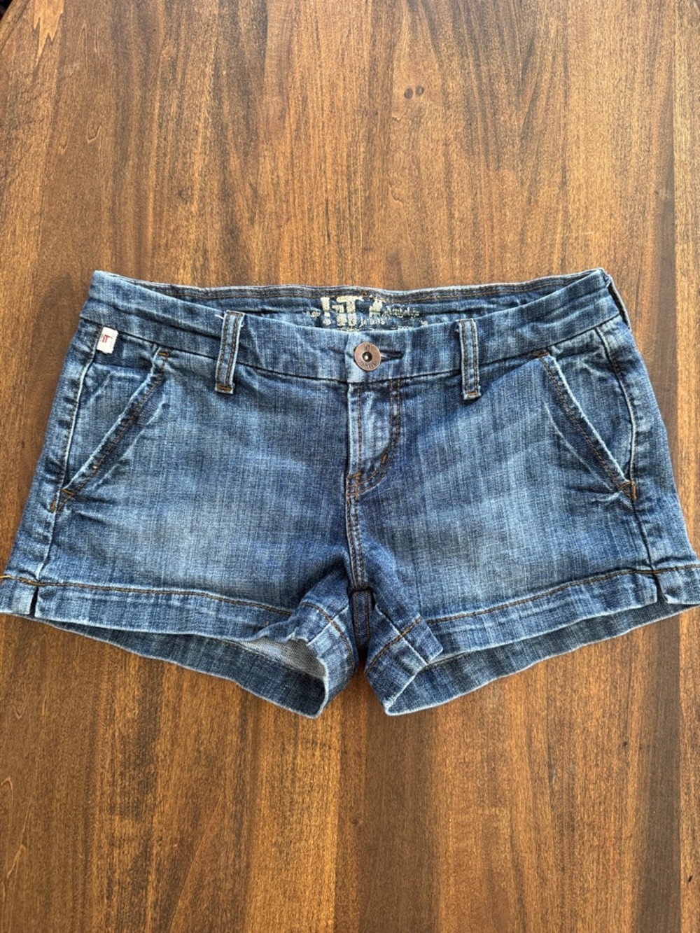 !It Jean Shorts